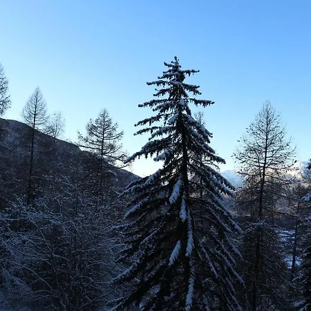 Cosy Avec Balcon, Skis Aux Pieds, Parking Et Proche De - Fr-1-322-528 * Les Orres