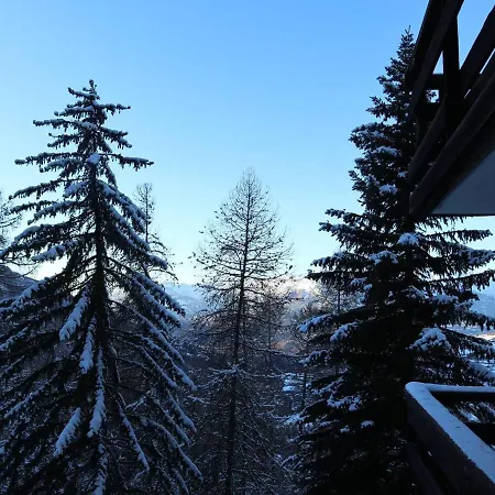 Cosy Avec Balcon, Skis Aux Pieds, Parking Et Proche De - Fr-1-322-528 Apartment *